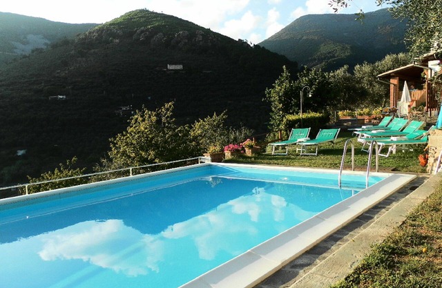 manoir au milieu des oliviers au cœur de la Toscane