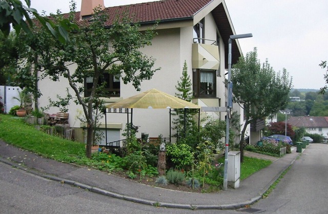 La proximité de la ville d'or de Pforzheim + Karlsruhe. L'appartement avec Weinbergblick😆
