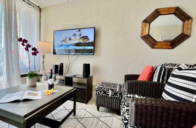 Puako Condo 102 ~ 3 BR ~ Ground Floor Unit Near Ocean ~ Pool ~ Puako