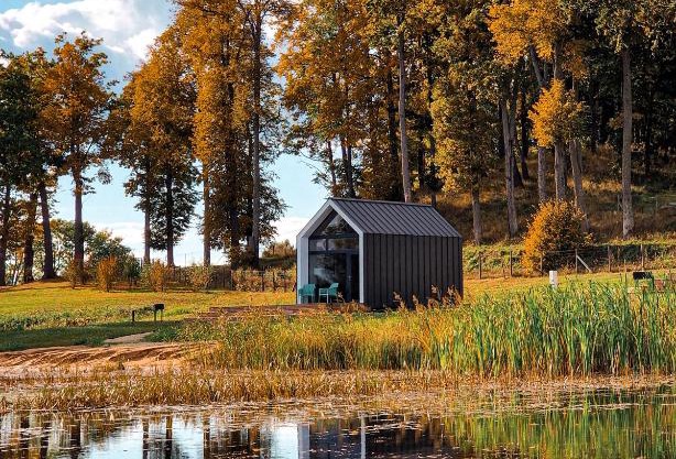 PullanHouse Līksma - small and cosy lakeside holiday house