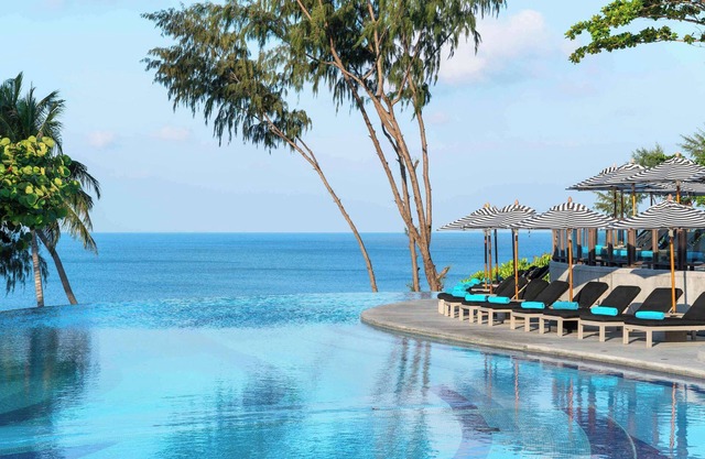 Pullman Phuket Arcadia Naithon Beach