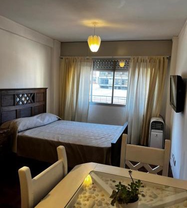 Punto Quiros - Monoambiente centrico, a la vuelta del Patio Olmos