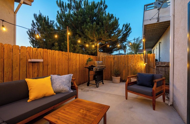 Pup Friendly 3BR Close to Beach!