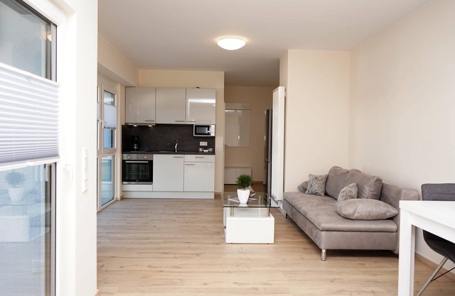 PURE LUXURY PLEASURE - Appartement avec sommier à ressorts et terrasse