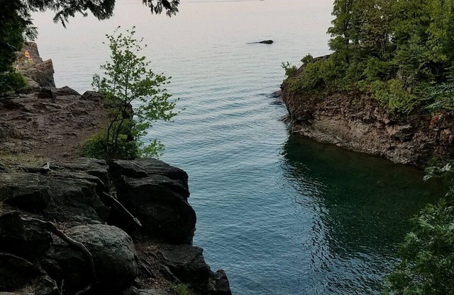 MICHIGAN PURE! Magnifique et reposant, face au lac, le canotage, pêche, kayak, VTT