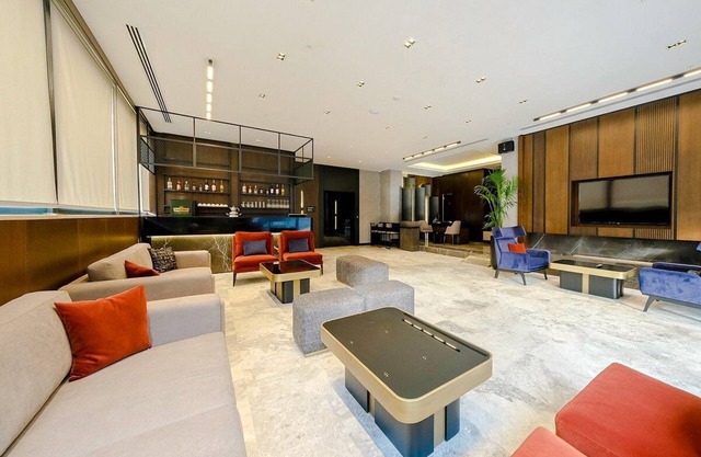 Quaint bed & breakfast with AC in charming Istanbul