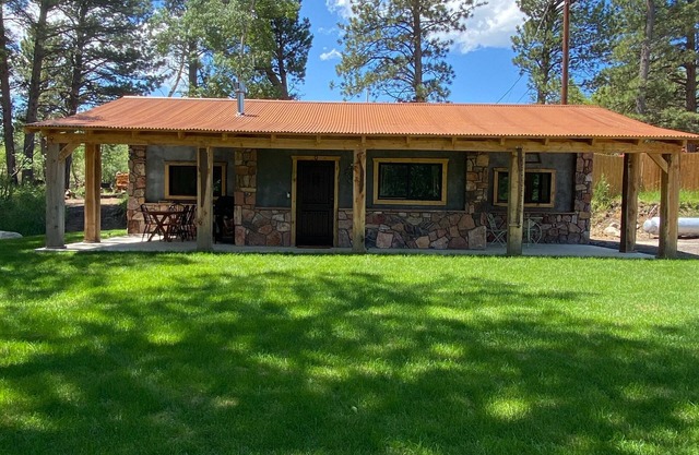 Quaint Country Cottage - 2 chambres, 5 couchages
