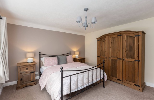 Quaint Cottage on the edge of the North Yorkshire Moors National Park - Sleeps 4 & Pet Friendly