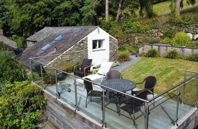Quaint Lakeland Cottage détaché avec vue sur le jardin du lac Windermere