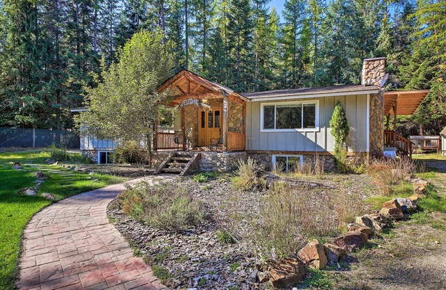 NOUVEAU! Cabane Quaint Lake avec terrasse <1Mi au lac