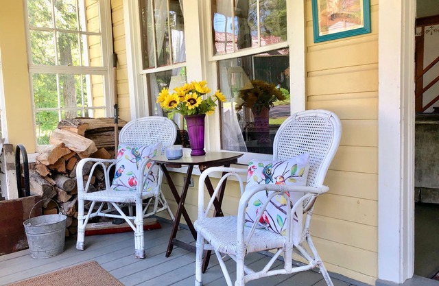 Cottage pittoresque dans rustique, calme, de charme Caroga Lake NY -100 pas du lac
