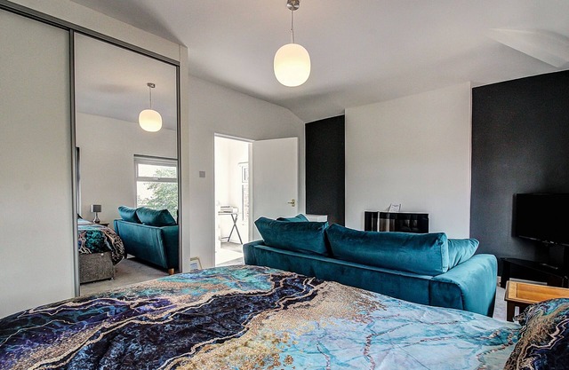 Quaint Studio Apartment Near To Waterfront