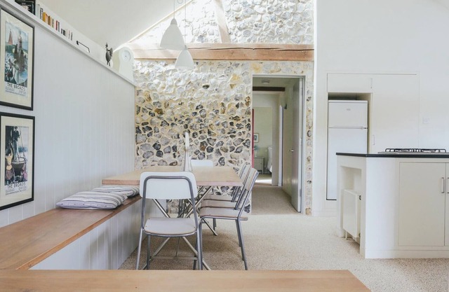 Quaker Barn est un chalet 5 * pour les familles et les chiens dans les régions rurales de North Norfolk