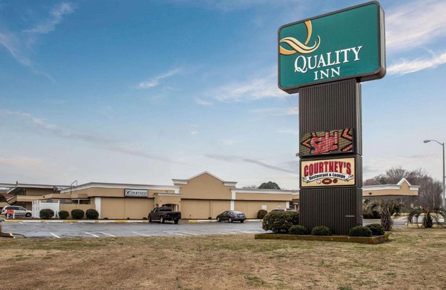 Quality Inn Elizabeth City near University