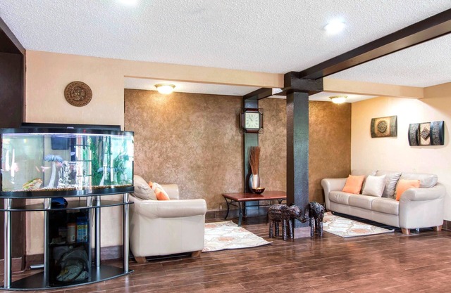 Quality Inn & Suites I-35 near Frost Bank Center