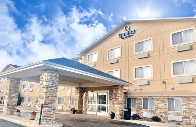 Quality Inn & Suites Wisconsin Dells Downtown - Waterparks Area