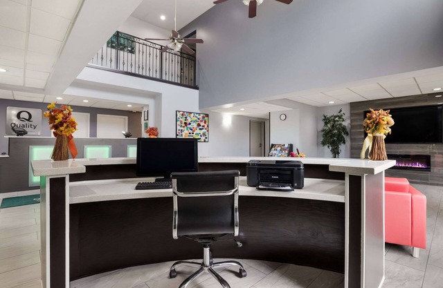 Quality Suites I-44
