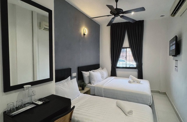 Quee Hotel