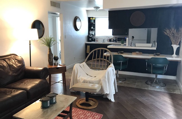 Park Front Town-House Gated - Parking couvert