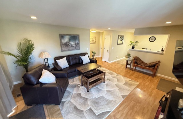 Peaceful 2-Bed, 2-Bath in Eureka with Wi-Fi, Garage, and Large Enclosed Yard