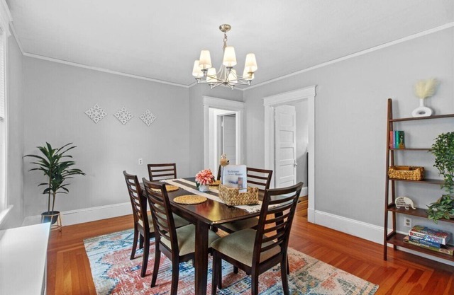 Charming 2BR Near Blue Back w. Parking Utilities & Wi-Fi