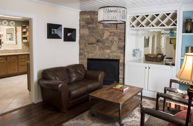 Quiet 3 Bedroom Downtown Boulder Home on .25 acres