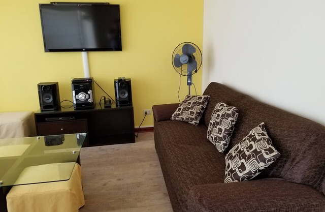 Grand 4BR 3 Bath Apartment - entièrement équipé!