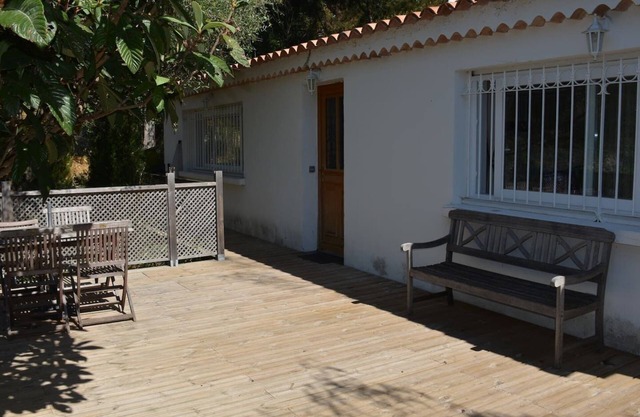 Maison calme et indépendante proche de Nice