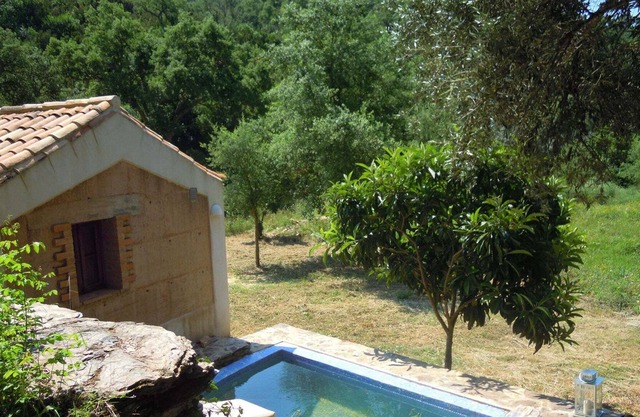 Gîte calme à São Luís Alentejo dans la nature luxuriante