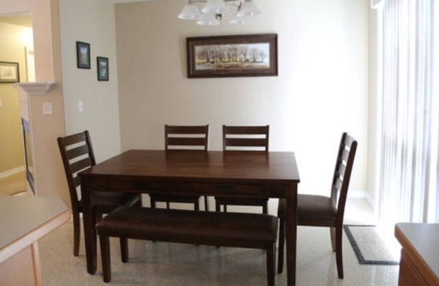 Quiet and Peaceful Unionville Getaway