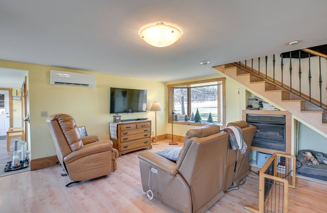 Quiet Bradford Retreat Near Hiking + Fishing!