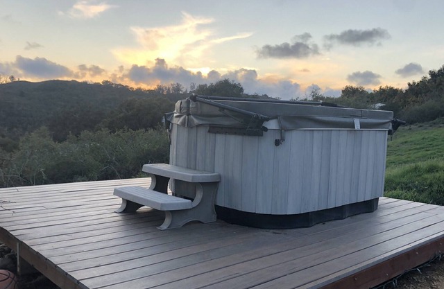 Maison d'hôtes calme avec magnifique vue panoramique, douche extérieure, poêle à bois