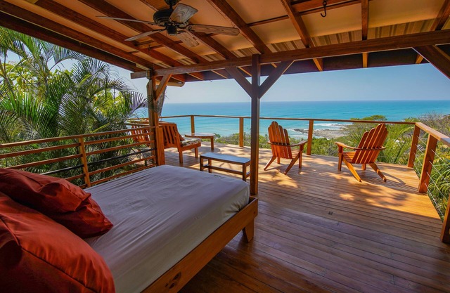Casa SAYOLITA Panoramic ocean and jungle view
