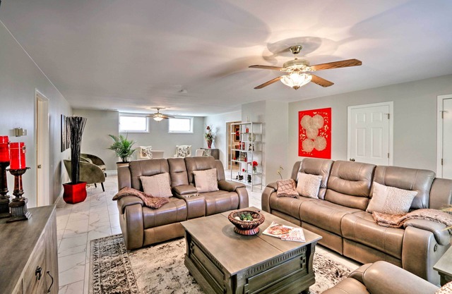 NOUVEAU! Memphis Home sur 20 Acres, 10 Mi. au centre-ville!