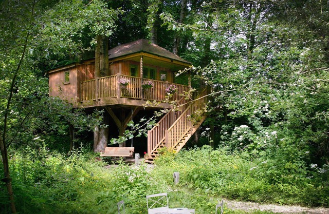 Quiet peaceful retreat for couples