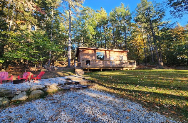 Quiet private pond getaway