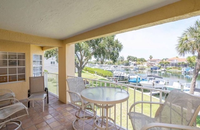 Quiet Tierra Verde Waterfront Condo Minutes from Saint Pete