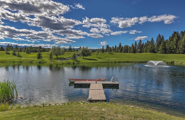 NOUVEAU! Chalet Trego Resort avec lac, pavillon et sentiers