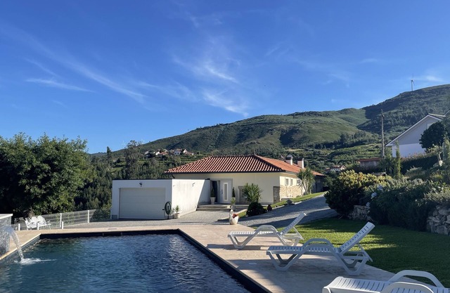 Quinta D 'Arroteia Montion
