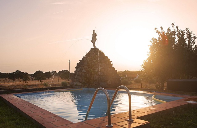 Quinta dos Fortios, cinquième Tipica Alentejo avec piscine, jardin, verger et chevaux.