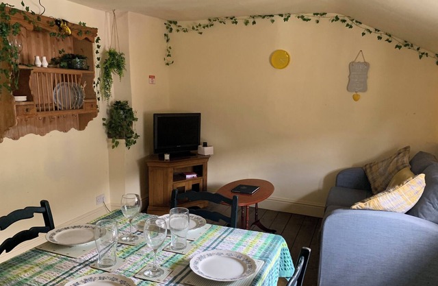 Quirky Apartment Above a Working Cafe in Historical Market Town