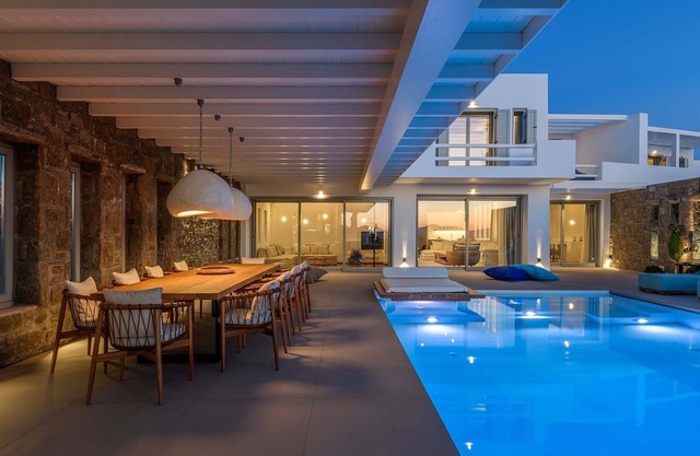 R 1416 Erica Villa BlueVillas Mykonos