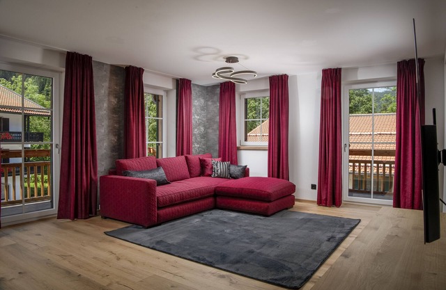 R6 Tegernsee - Appartement TOP 10 dans le 2. Premier étage avec studio mansardé