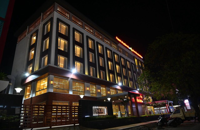 Raaj Bhaavan Clarks Inn Chennai
