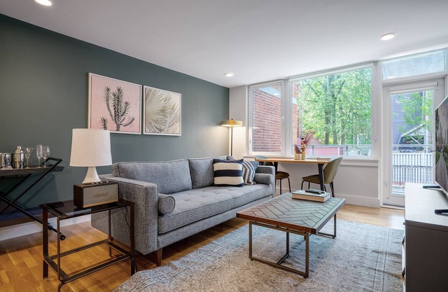 Rad Harvard Sq 1BR w/ Balcony, near Shops & Campus, by Blueground