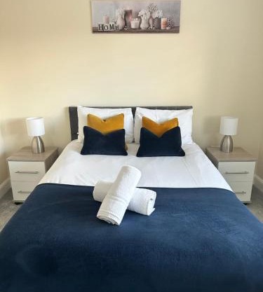 Radbourne House - Spacious 2 Bed, Home from Home in Derby