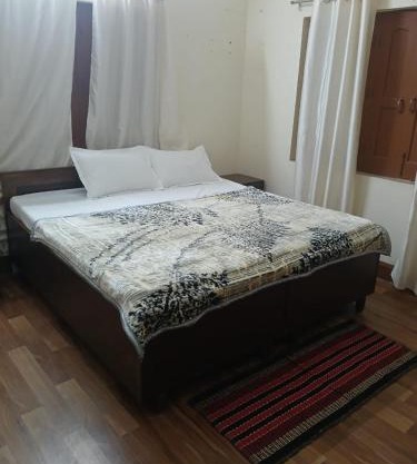 Radha Raman Guest House