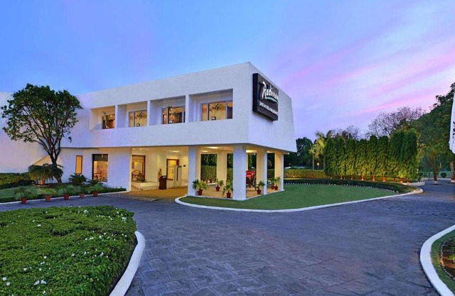 Radisson Jass Hotel, Khajuraho