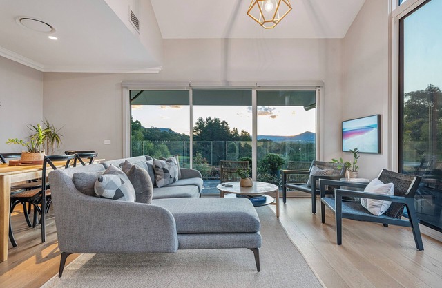 Ralphie’s Villa - 2 bed 2 bath with Valley Views