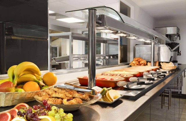 Ramada by Wyndham Oxford